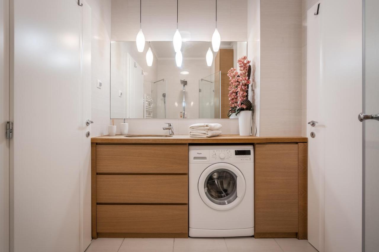 Breathless Basilika View Elegant Flat With Balcony Need Reservation X Free Parking บูดาเปสต์ ภายนอก รูปภาพ