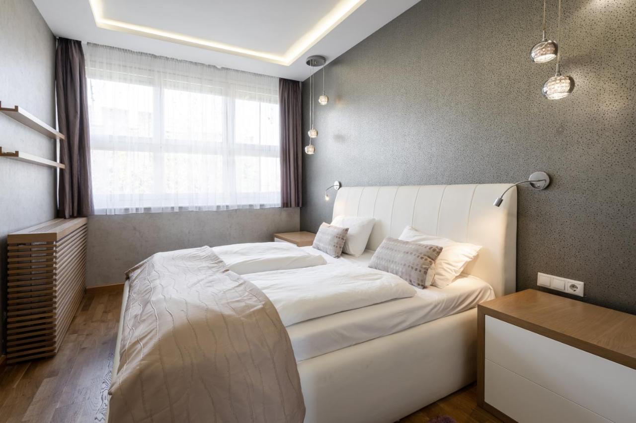 Breathless Basilika View Elegant Flat With Balcony Need Reservation X Free Parking บูดาเปสต์ ภายนอก รูปภาพ