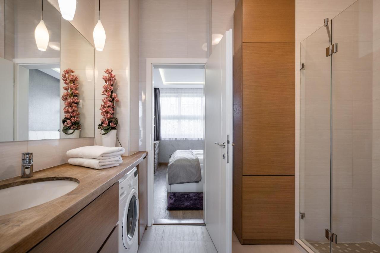 Breathless Basilika View Elegant Flat With Balcony Need Reservation X Free Parking บูดาเปสต์ ภายนอก รูปภาพ